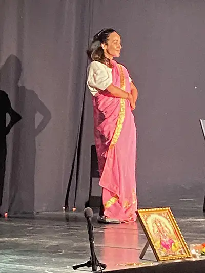 BOLLYWOOD BOULEVARD