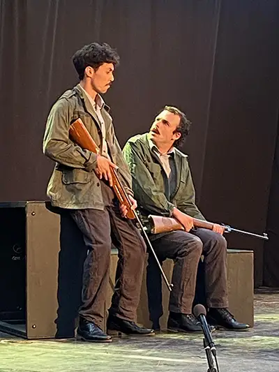 LA GUERRE DES EMEUS